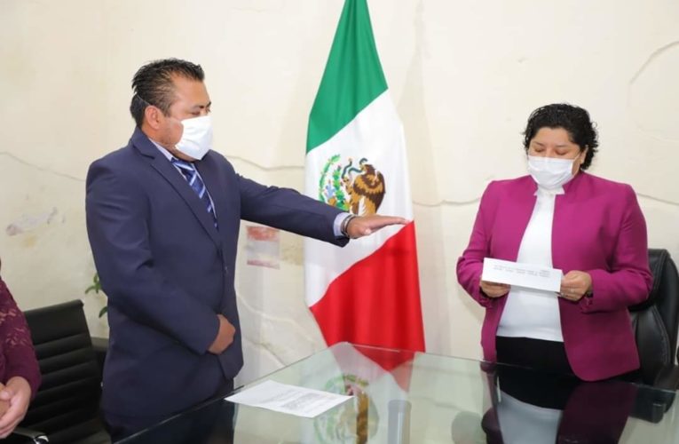 Rinde protesta Adalberto Cuautle Pérez como presidente auxiliar de San Rafael Comac.