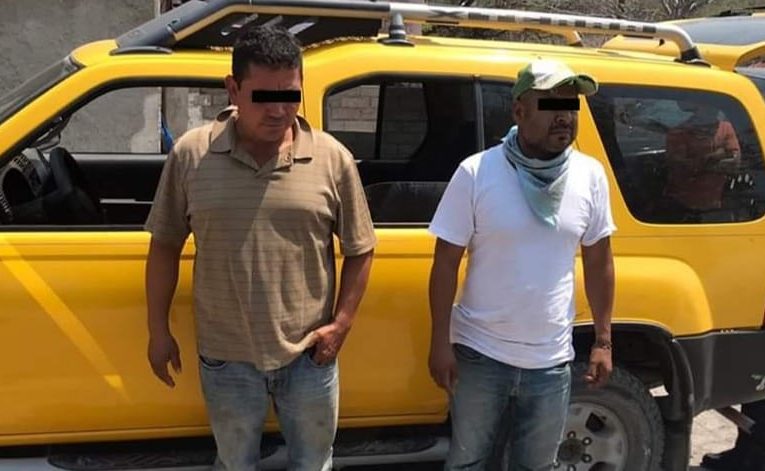 CAPTURAN A 2 SUJETOS EN LA CARRETERA HUITZUCO-ATENANGO CON ARMAS.