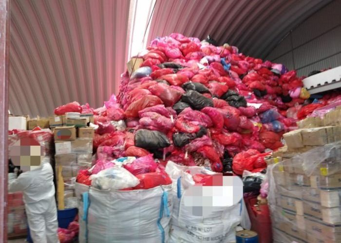 Asegura FGR bodega y vehículos en Puebla con residuos presuntamente de #Covid19