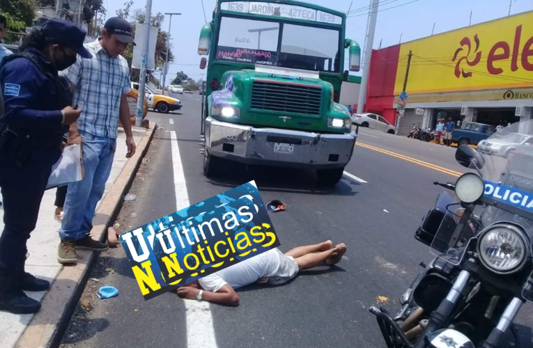 Atropellan a un hombre de la tercera edad en Acapulco.