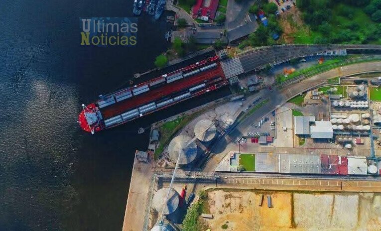 México movió 900 coches de Hyundai; de un océano a otro en 9 horas de tren; una hazaña.