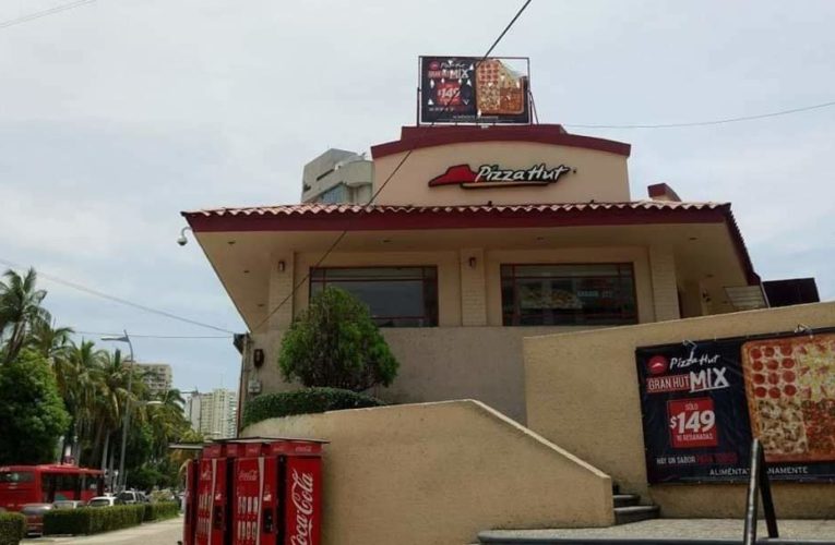 Cierra sus puertas reconocida pizzería internacional en Acapulco.