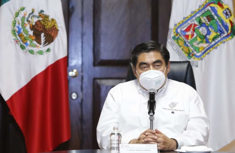 Suman 62 muertos y 227 casos de Covid-19 en 24 horas en Puebla: Barbosa.