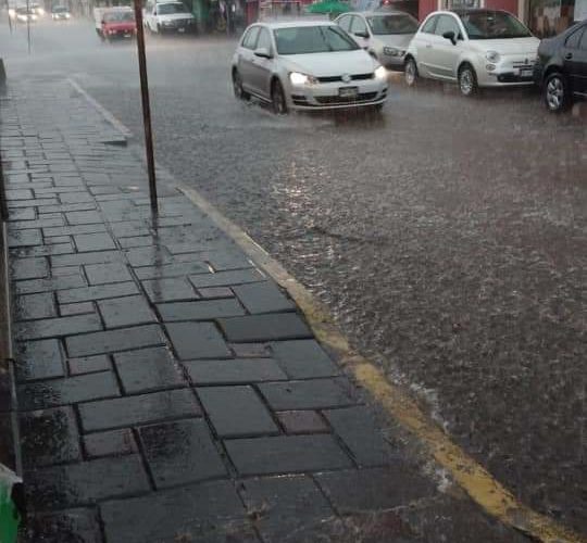 Realiza operativo el ayuntamiento de Tlaxcala después de las lluvias Anabell Ávalos.