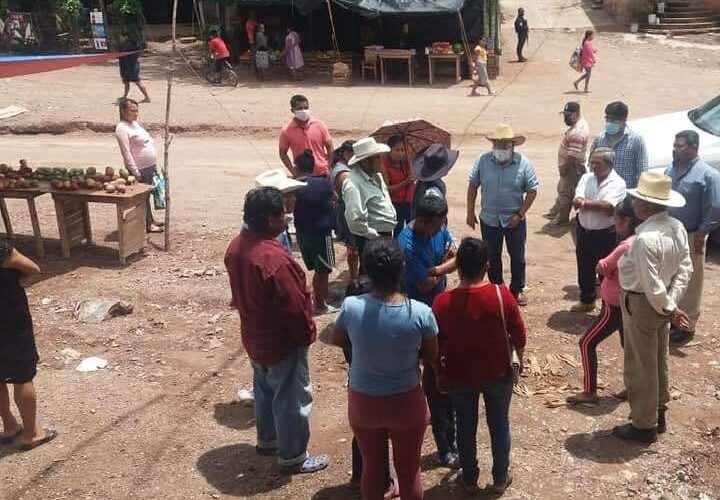 Más obras de beneficio social para los paisanos de Xalpatláhuac: Rosendo Larios Rosas.