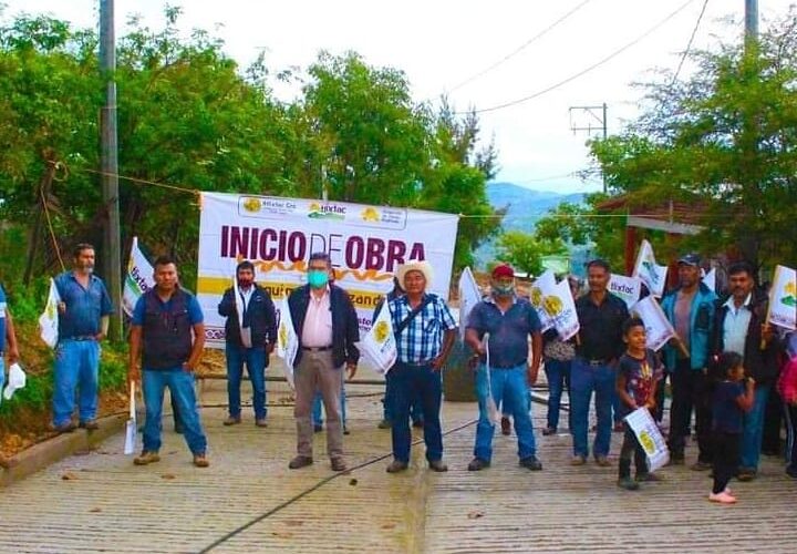 Tlatlauquitepec tendrá la pavimentación con concreto hidráulico de la calle, cuya obra es del Gobierno Municipal encabezado por Marcelino Ruiz Esteban
