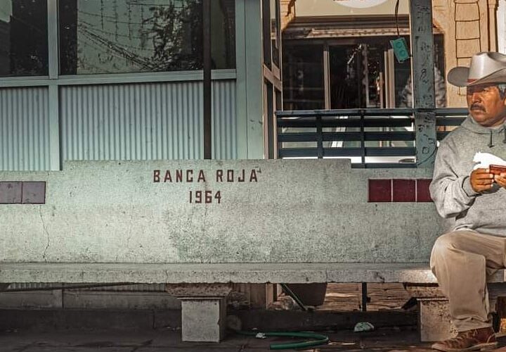 LA BANCA ROJA Y SU LEYENDA (Tlapa de Comonfort, Guerrero)