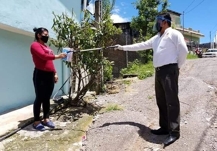 Concluye intensa semana de servicio médico el PT en Guerrero: Wences Real.