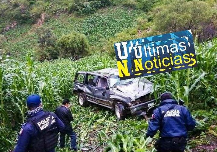Un muerto y dos heridos en trágico accidente de líder de MORENA de Copanatoyac.