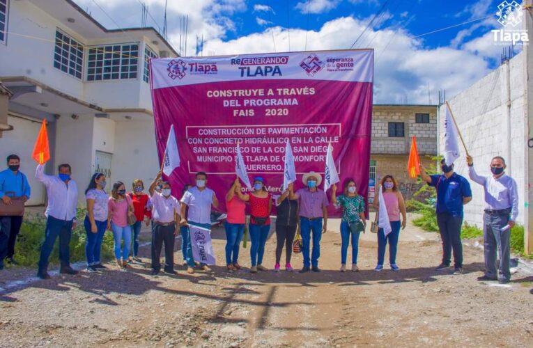 INICIA PAVIMENTACIÓN EN CALLE SAN FRANCISCO EN LA COL. SAN DIEGO; EL EDIL PICHARDO GARCÍA.