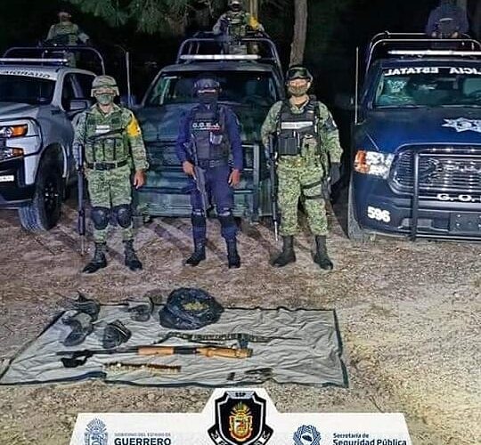 Asegura el Grupo de Operaciones “Jaguar”, SEDENA y Guardia Nacional armas, y presunta droga en Taxco.