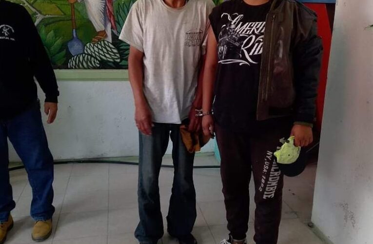 Apunto de linchar a presuntos robachicos en Mazatlán Chilpancingo.