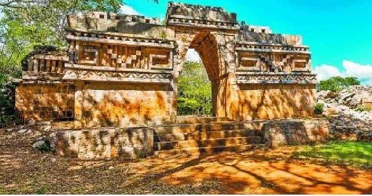 Más de 1500 vestigios arqueológicos localizados en 3 tramos del tren maya.