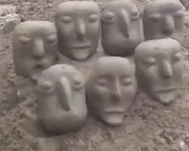 LOCALIZAN PIEZAS ARQUEOLÓGICAS EN UN TERRENO Y POSIBLEMENTE ORO .