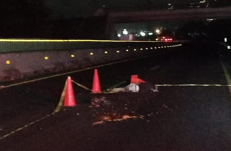 Atropellan y matan a un hombre sobre la autopista Veracruz Puebla.