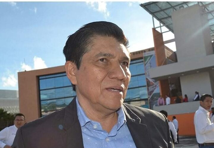 Las circunstancias políticas lograron unificar al PRI- PRD: Mario Moreno.