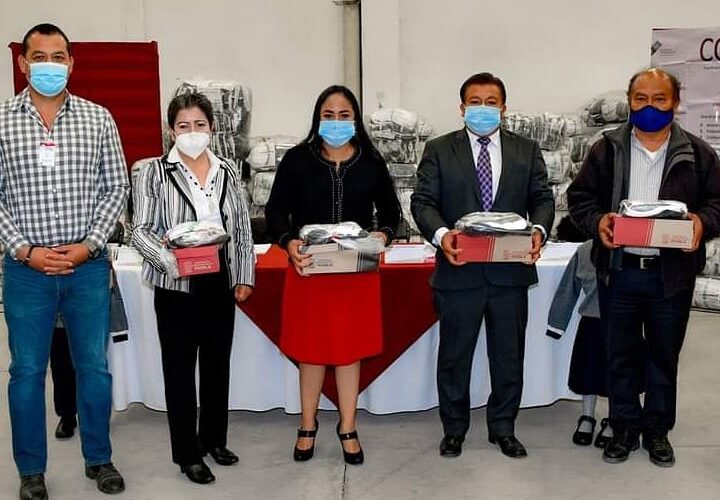 Cuautlancingo, sede de la Entrega Simbólica de Uniformes y Calzado Escolar Gratuito del estado de Puebla.
