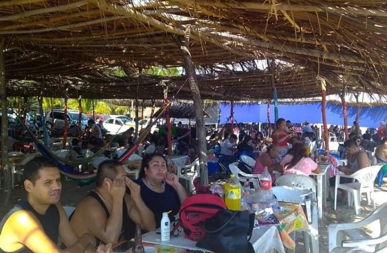 75 % de afluencia turística registra Marquelia, a un con la pandemia.