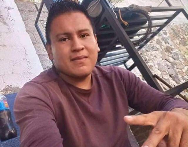 FAMILIARES BUSCAN A TAXISTA DE CUERNAVACA, REALIZÓ UN VIAJE A IGUALA Y NO REGRESO.