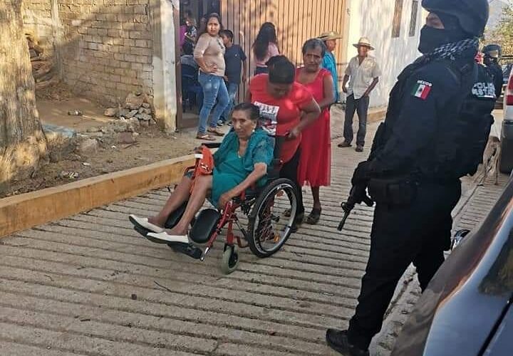 La guardia nacional y policía estatal evitan fiestas covid en comunidades de San Marcos.