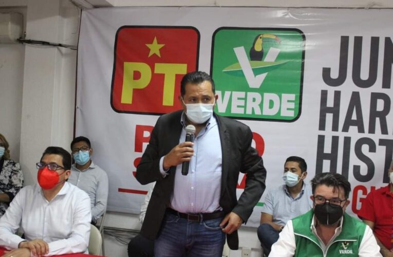 PEDRO SEGURA SOLICITARÁ A JOE BIDEN “SEGUNDA AMNISTÍA” PARA CIUDADANÍA AMERICANA DE GUERRERENSES.