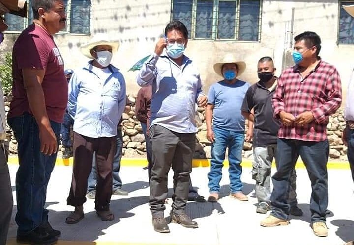 Inaugura 3 importantes obras el presidente municipal de Cualac; Eugenio García Meza.