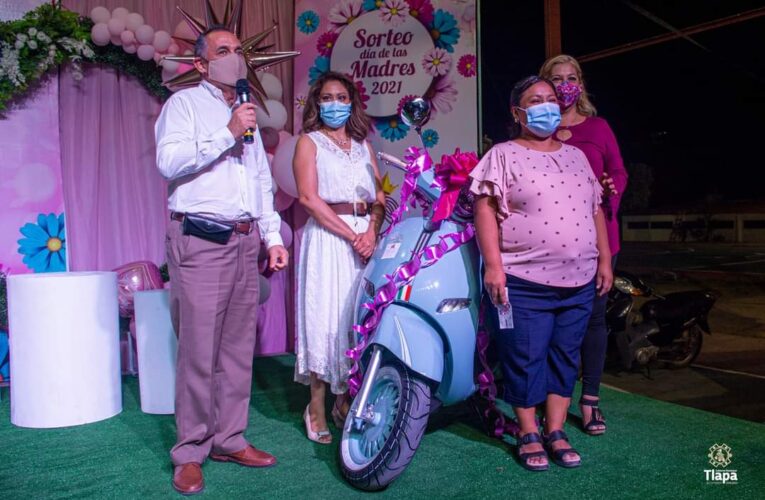 Realiza el Ayuntamiento de Tlapa, Sorteo de regalos virtual “Día de las Madres 2021”