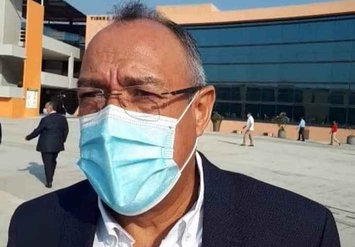 PREPARAN CALENDARIO DE VACUNACIÓN ANTICOVID PARA PERSONAL DEL SECTOR EDUCATIVO: HERIBERTO HUICOCHEA