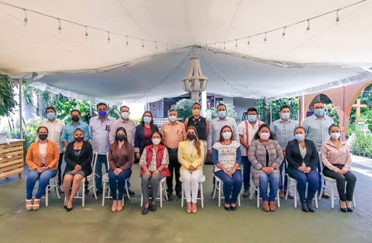 Se reúne Evelyn Salgado Pineda con diputadas y diputados locales electos de Morena