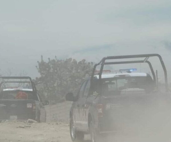 Comando ‘levanta’ a exalcalde, a su esposa y a un enfermero en Hidalgo