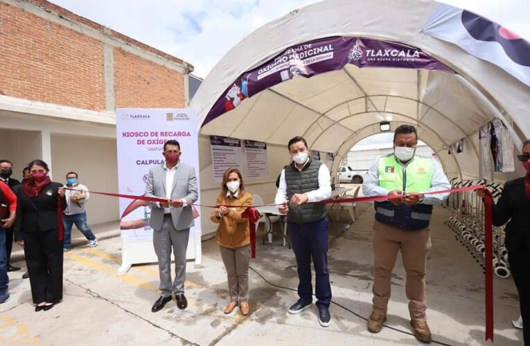 INAUGURA LORENA CUÉLLAR KIOSCO DE RECARGA DE OXÍGENO GRATUITO EN CALPULALPAN