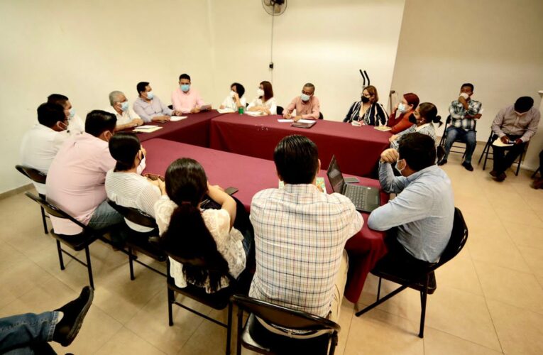 Arranca proceso de mesas de trabajo para entrega recepción en Tlapa