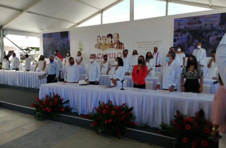 Toma protesta Abelina López Rodríguez presidente municipal constitucional de Acapulco de Juárez