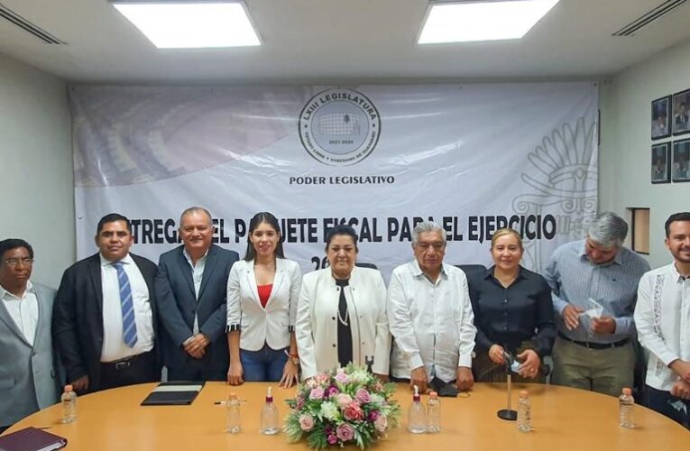 Gobierno de Guerrero entrega Paquete Fiscal para el ejercicio 2022