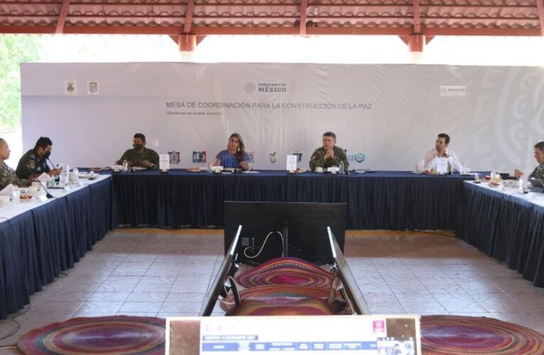 Preside gobernadora Evelyn Salgado sesión de Mesa de Coordinación para la Construcción de la Paz en Zihuatanejo