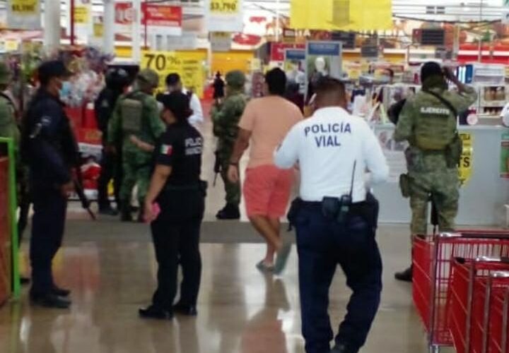 Falsa amenaza de bomba en supermercado de Acapulco.