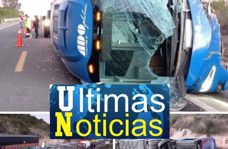 3 MUERTOS EN TRÁGICA VOLCADURA DE AUTOBÚS EN OAXACA.