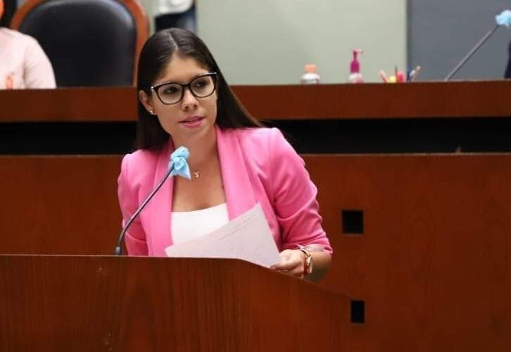 ACAPULCO PRONTO CONTARÁ CON UNA PLAYA INCLUYENTE: DIPUTADA ESTRELLA BERNAL