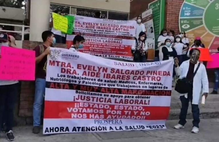Firma de contratos, pago de salarios y compensaciones, exigen 550 trabajadores de salud.