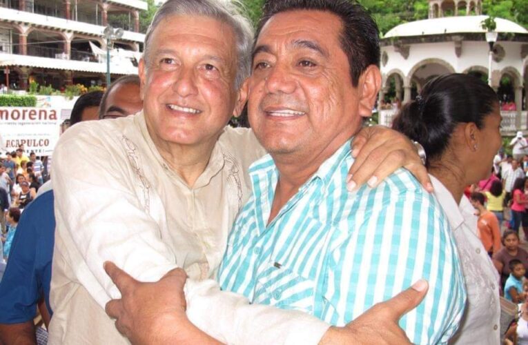 PROPONE FÉLIX SALGADO, A AMLO PARA REELECCIÓN EN 2024.