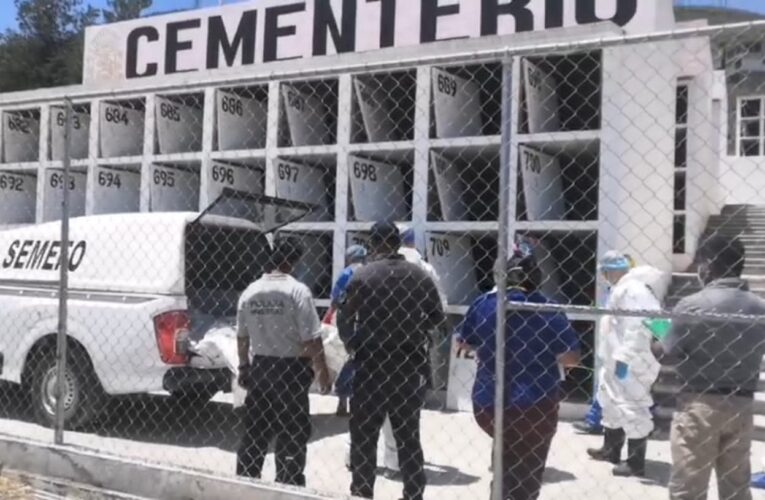 FGE y SSA inhumaron 20 cuerpos al Panteón Ministerial “La Paz”