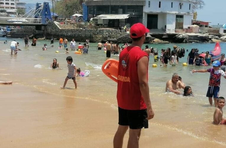 Intensifican Operativo Especial en playas de Guerrero por fenómeno de Mar de Fondo