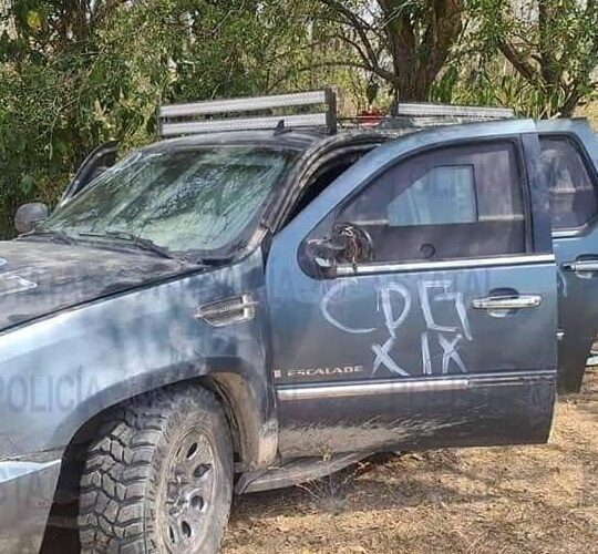 Durante enfrentamiento, desmantelan narcocampamento: 2 muertos.