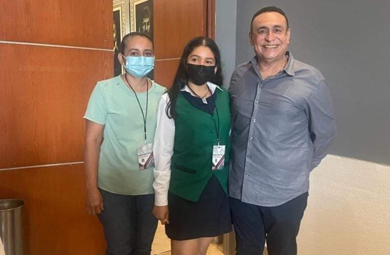 Reconoce y felicita el diputado de la Costa chica José Efrén López cortés a jóvenes de la olimpiada nacional de la ciencia.