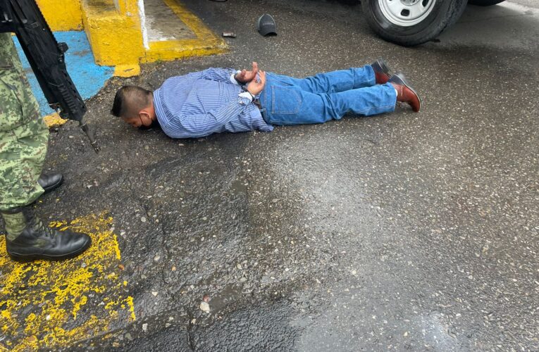 Persiguen y balean al dueño de la panadería “Espiga de Oro” en pleno centro de Chilpancingo.