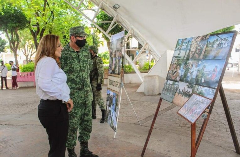 Supervisa y recorre exposición fotográfica del ejército mexicano la alcaldesa de Eduardo Neri Sara salinas y jefe castrense.