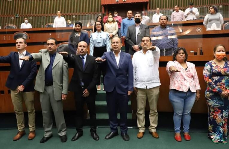 Designa el congreso local a nuevos funcionarios.