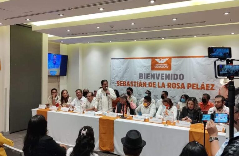 Con engaños ideológicos Morena domina a mexicanos para que crean en una transformación que no existe: SR