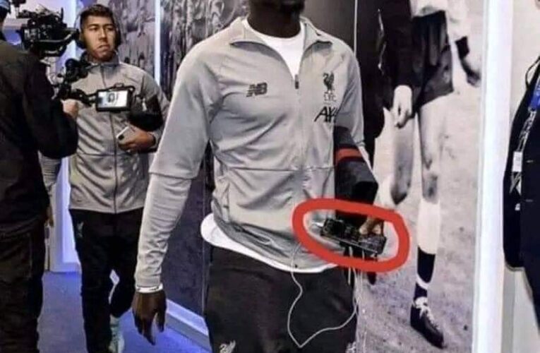 La humildad de uno de los mejores futbolistas del mundo; es millonario!