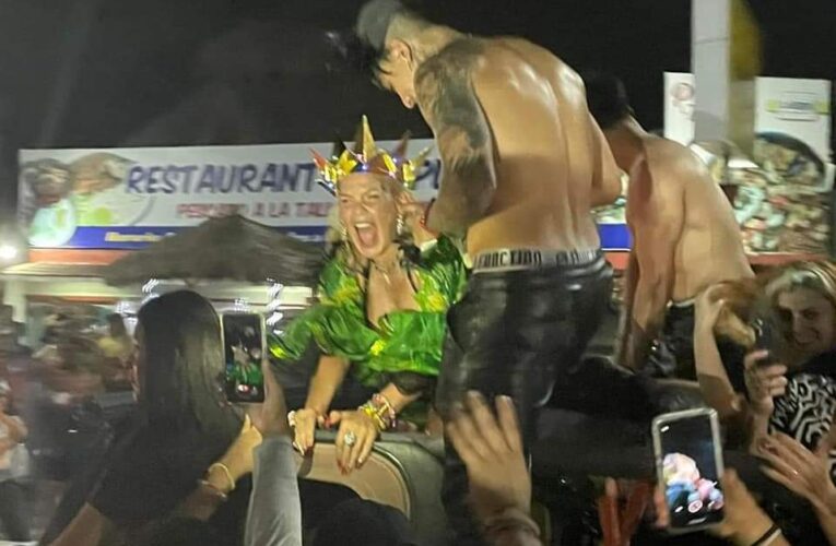 El carnaval de Acapulco un auténtico Sodoma y Gomorra!!